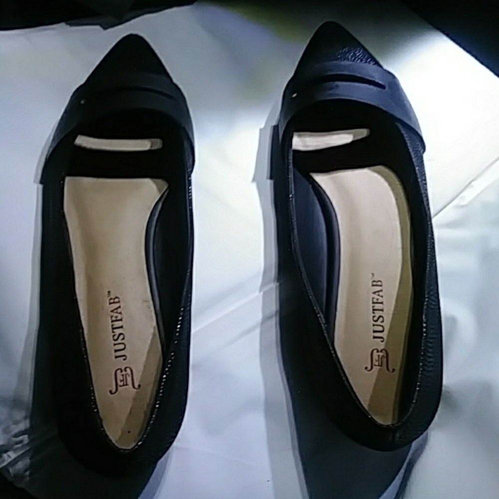 Ladies flats dress shoes